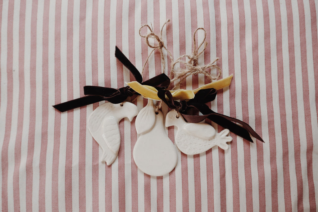 La Poire, La Colombe et la Perdrix